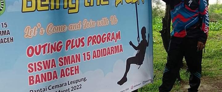 Kegiatan Outbond SMA Negeri 15 Adidarma Banda Aceh Tanggal 19 Maret 2022 di pantai cemara